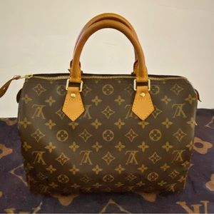 Authentic Louis Vuitton Monogram Speedy 30